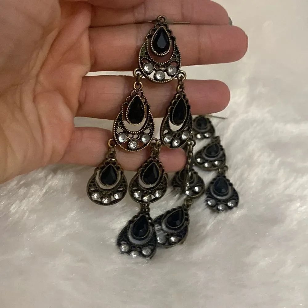 Custom earrings - Picture 2 of 4